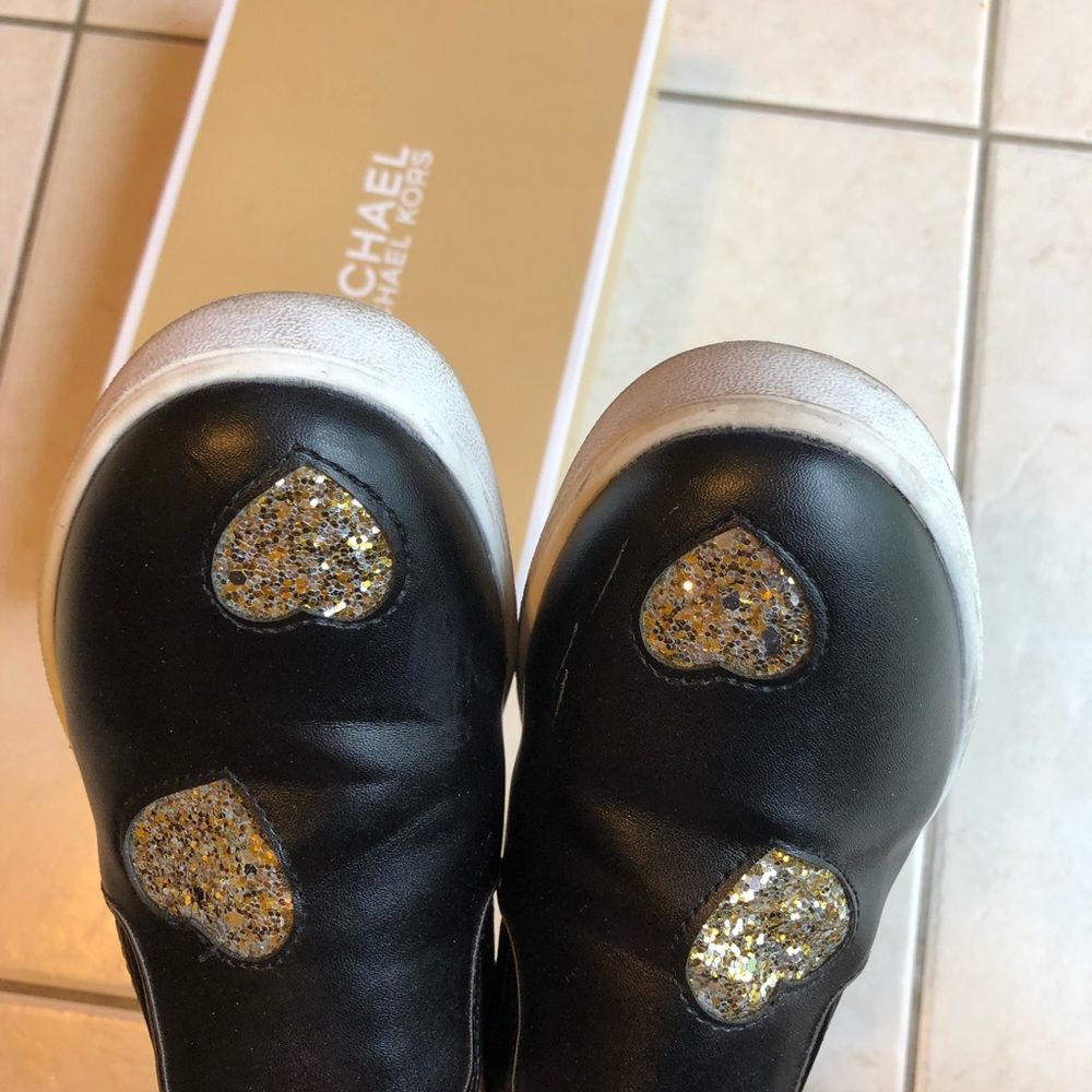 EUC MK sneakers. Size 4 - Picture 8 of 8